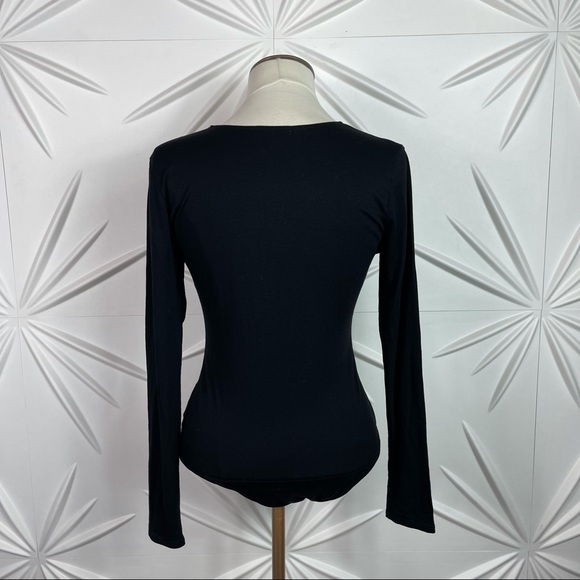 Bodysuit Plunging Neck Line & Gold Buttons - Picture 5 of 9